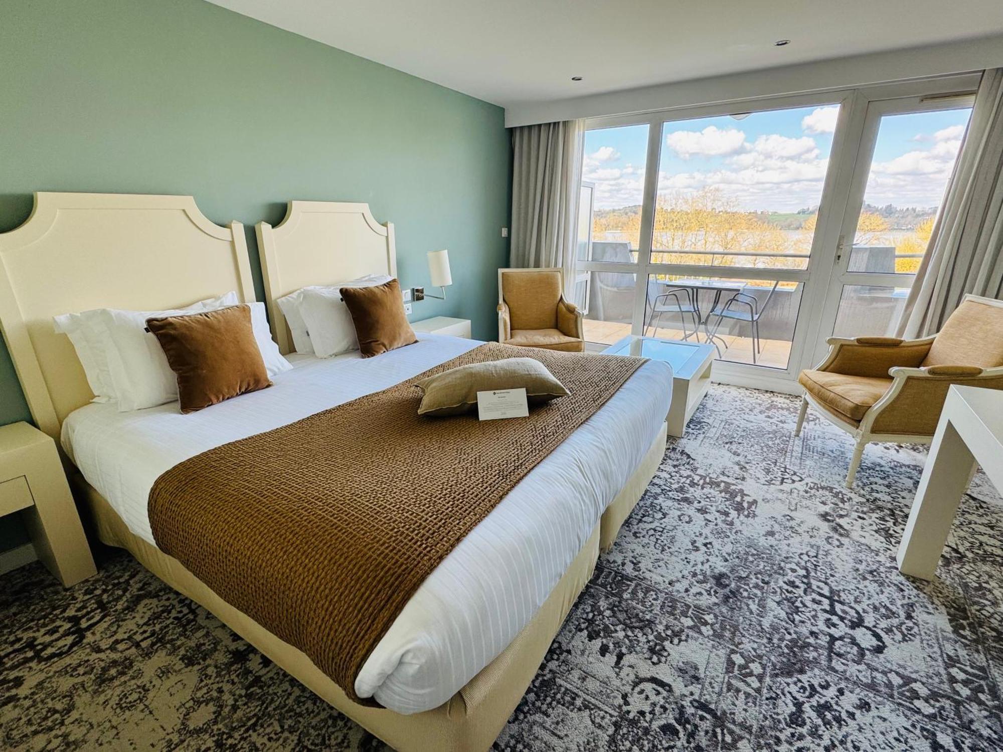 Best Western Plus Le Roi Arthur Hotel & Spa Ploërmel Zewnętrze zdjęcie